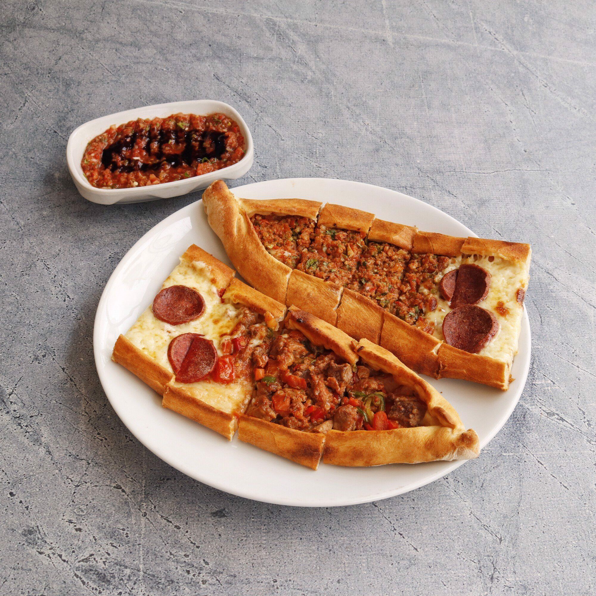 Karışık Pide
